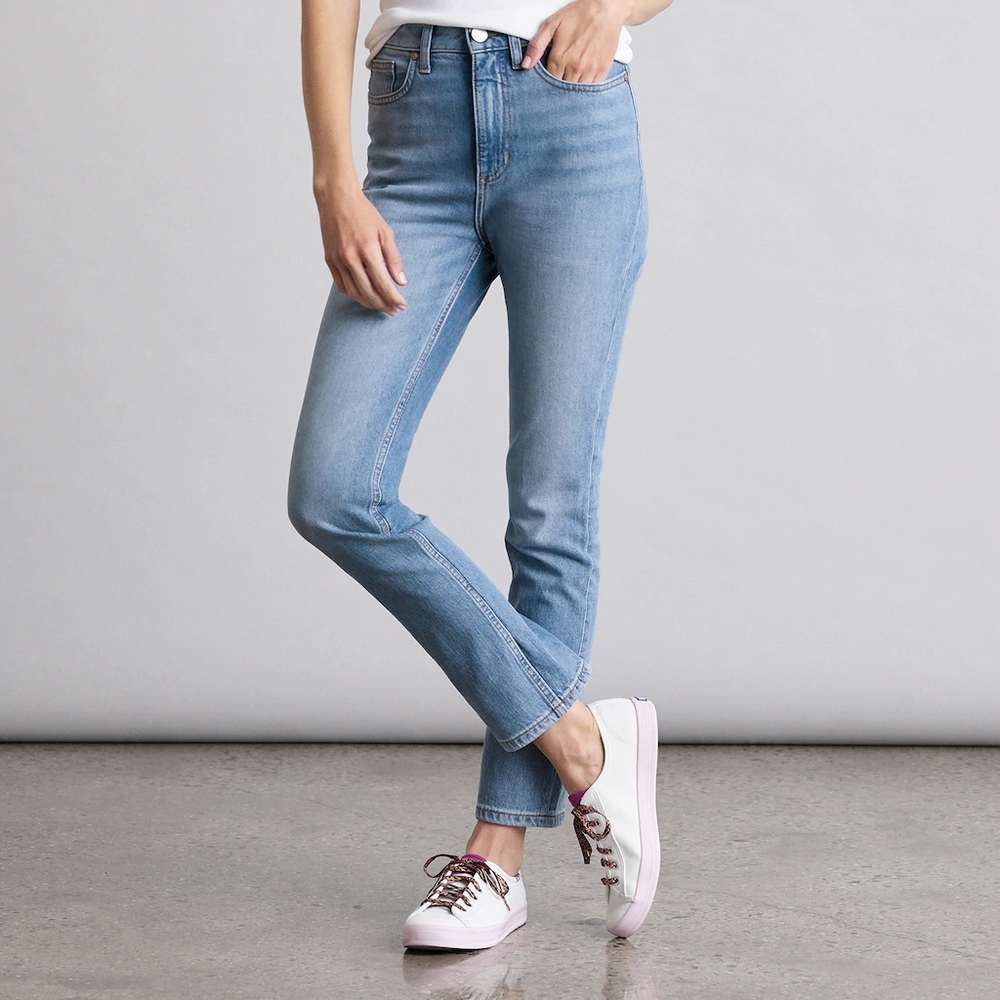 NWT ELIZABETH AND JAMES Vintage High Rise Jeans